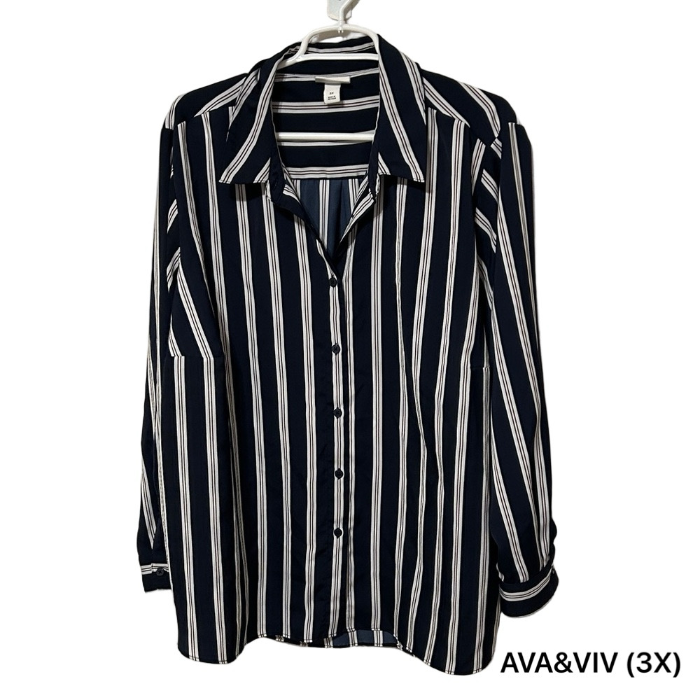 🎬Ava & Viv Navy and White Striped Blouse size 3X long sleeve GUC..